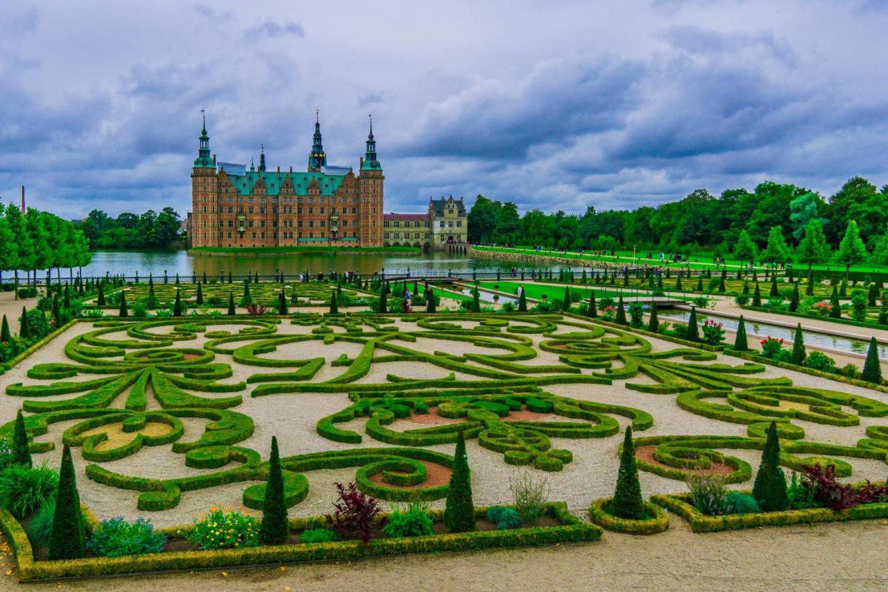 Lovely 3Br Manor Apartment 5 Min From Tivoli Gardens Copenhague Exterior foto