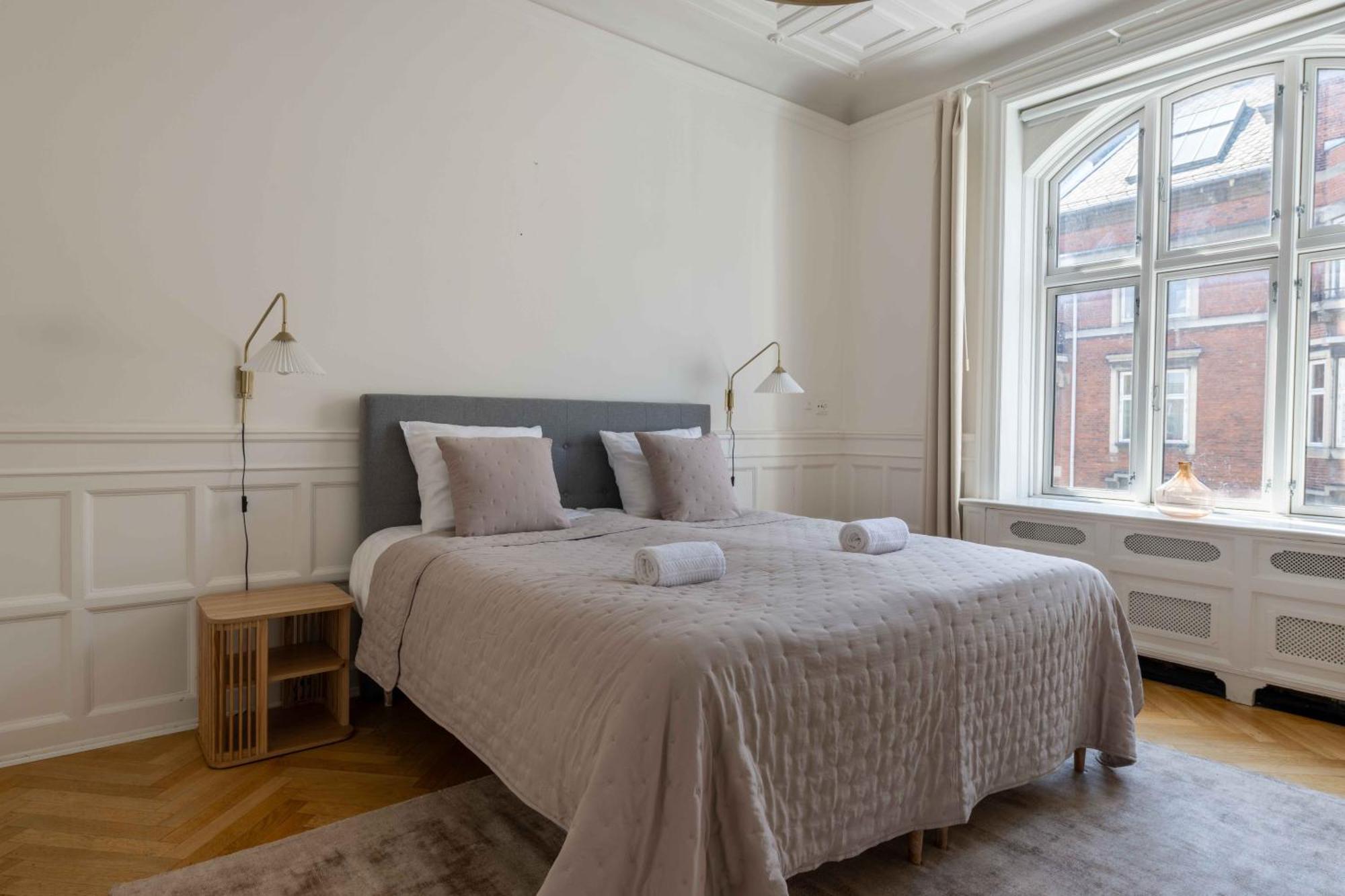 Lovely 3Br Manor Apartment 5 Min From Tivoli Gardens Copenhague Exterior foto